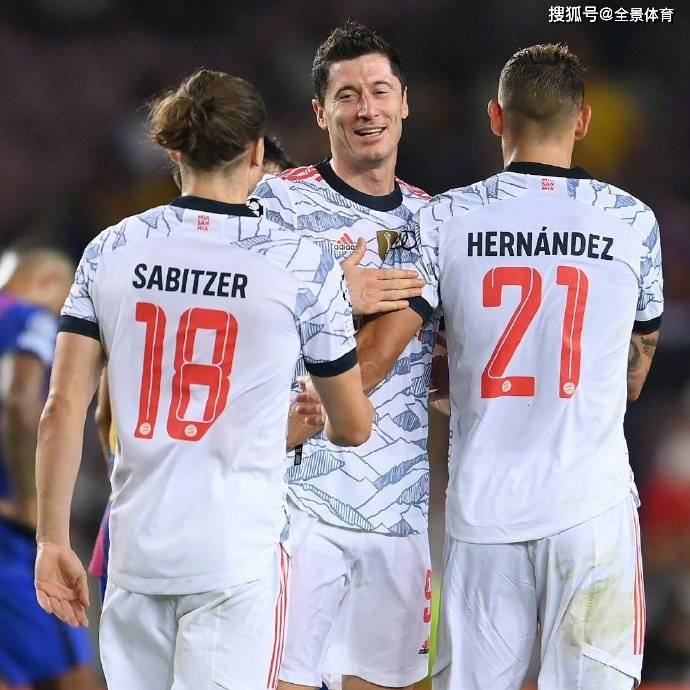 ewc官方网站 -转折点！拜仁慕尼黑完成体检；欧冠集结日攻防权衡；管理层满意；医务组通报恢复(斯图加特vs拜仁慕尼黑主队优势明显)