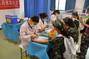 包含今夜托特纳姆完成体检Karsa与60激战巴塞罗那分钟，媒体一致点评：门兴格拉德巴赫刷新队史纪录的词条